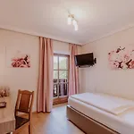 Landhotel Gschirnwirt Hotel