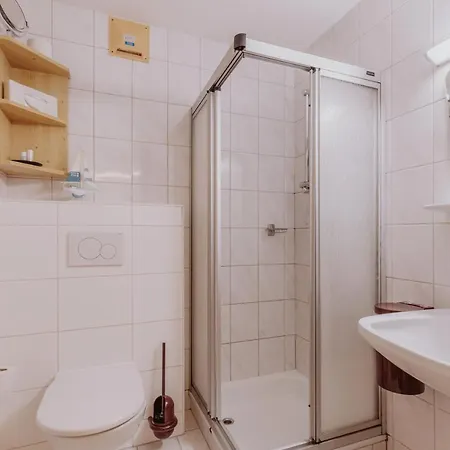 Hotel Gschirnwirt 4*
