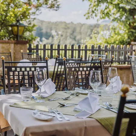 Gschirnwirt Hotel 4*